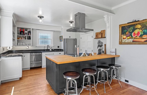 Petaluma House | Luxury Victorian in Downtown Petaluma