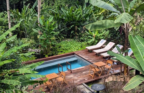 Bocas del Toro Villa | Luxury Villa & 2 Casitas w/ Saltwater Pool and Ocean Views