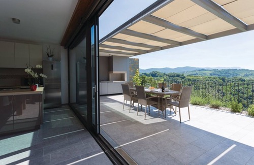 Kozana Villa | Luxury Villa Eva Pool Whirlpool & Sauna, Dobrovo v Brdih, Slovenia
