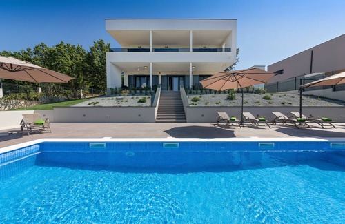 Sveta Nedelja Villa | Luxury villa for 10 people with a beautiful view of the landscape