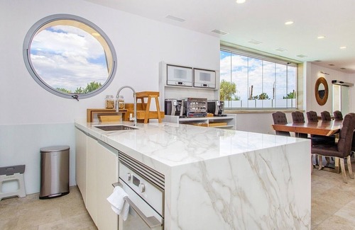 Establiments Villa | Luxury villa in with 12bedrooms, terrace with pool, free wifi, bar and gym