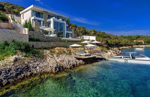 Cove Tri Zala (Zrnovo) Villa | Luxury Villa Korcula Supreme with Pool