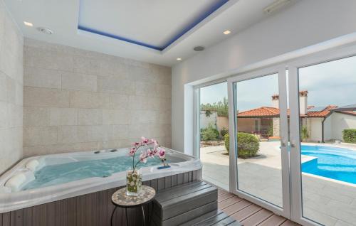 Kanfanar Villa | Luxury Villa Lavanda with Pool and Sauna