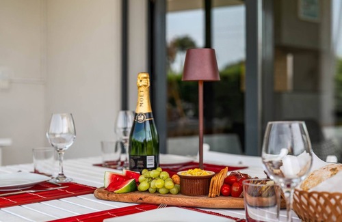 Carrasqueira Villa | Luxury Villa- Pool, garden, 3BR, total privacy