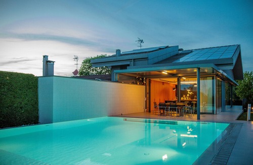 Arzergrande Villa | [LUXURY] VILLA Rubin with POOL, GYM & SPA