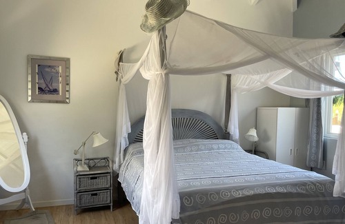 Piccadilly Villa | Luxury Villa with 2 or 3 bedrooms with 5 mins of English Harbour