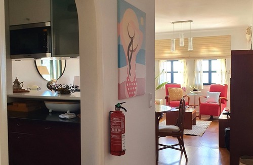 Sao Martinho Apartment | Luzia's Apartment - 2 bedroom apartment sleeps 4