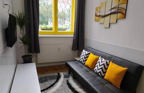 Liben Apartment | LYLY APARTMENT - Modern apartment with free parking