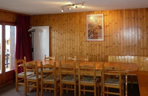 Veysonnaz Apartment | Mélèzes S 023- SKI LIFT apartment 6 pers