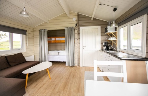 Hvalfjarðarsveit Cabin | Móar Cottages