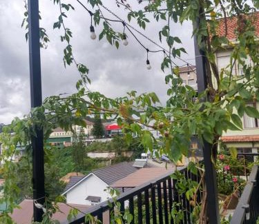 Da Lat Hotel | Một Chiều Mưa Lang Thang