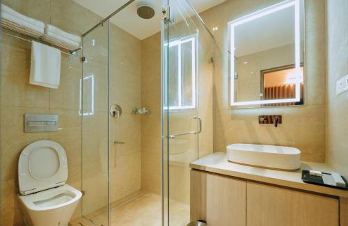 Maradu Hotel | M Suites And Hotel