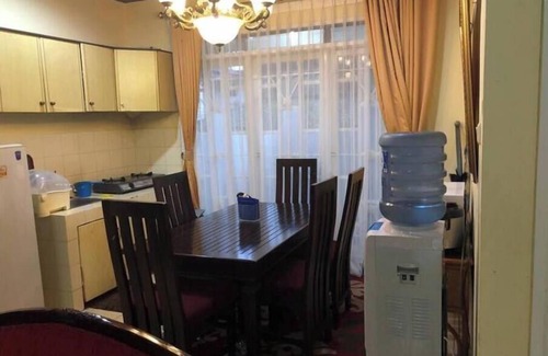 Cipanas Villa | (M3-23) Three bedrooms garden view