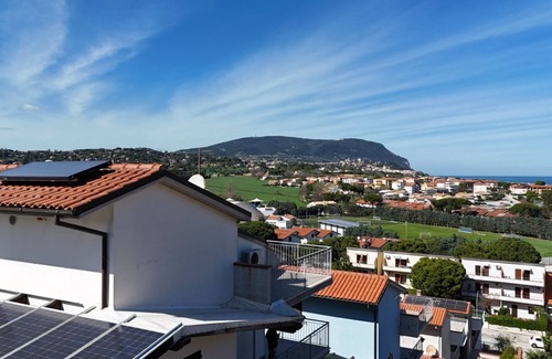 Numana Villa | M390 - Marcelli, delightful villa with sea view