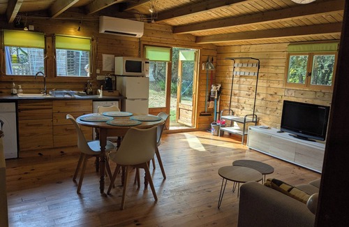 La Roque-sur-Ceze Ski Chalet | Ma petite cabane à la roque sur ceze