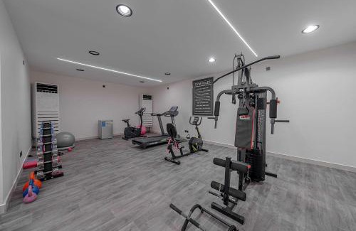 King Abdul Aziz Road Apartment | Mabaat-White Pearl Compound 600 B Villa 18
