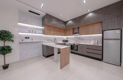 King Abdul Aziz Road Apartment | Mabaat-White Pearl Compound 600 B Villa 18