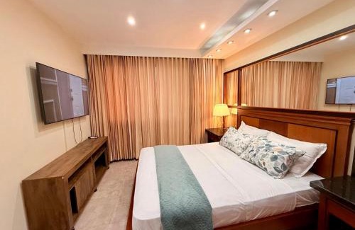 Machala Apartment | Machala Suites con Piscina