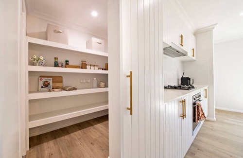 Dubbo House | Macintyre House - Dubbo