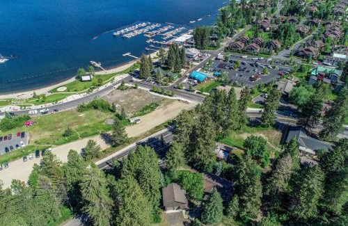 McCall House | Mackinaw Manor by Casago McCall - Donerightmanagement