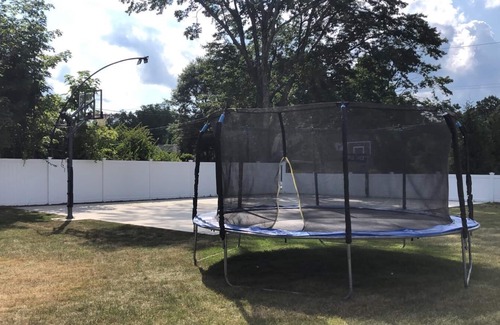 Middletown House | Madison Lodge - Port Jervis, Hudson River