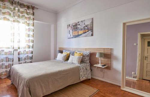 Beato House | Madre Deus Sweet Home
