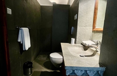 Udaipur District Hotel | Madri Haveli