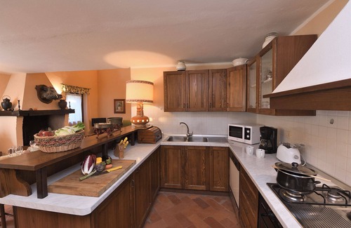 Gaiole in Chianti Apartment | Maggiorana, Castellare in Chianti, Gaiole in Chianti, Siena and Chianti