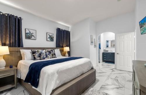 Windsor Palms Villa | Magic Palms Villa Pool & Hot Tub Near Disney