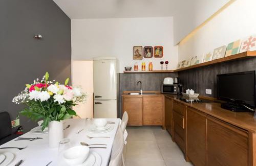 Valletta Apartment | Magic romantic escape in the heart of Valletta