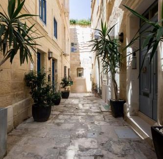 Valletta Apartment | Magic romantic escape in the heart of Valletta
