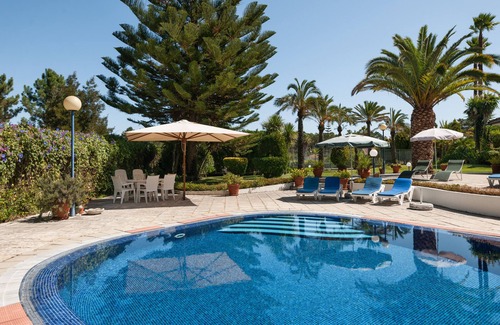 Verdizela Villa | Magnific Villa With Very Big Pool/Tennis Court/Exotic Garden (4000 m^2)