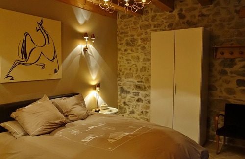 Chatillon-sur-Cluses Other | Magnificent farm with lake view, quiet, close to the ski resorts.