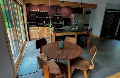 Warren Ski Chalet | Magnificent any time of year