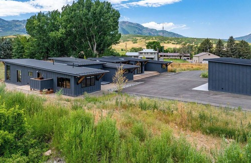 Morgan County House | Magnificent Mountain Estate in Morgan