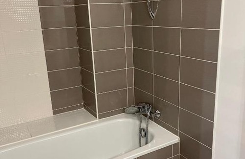 Puget-sur-Argens Apartment | MAGNIFIQUE APPARTEMENT 15 MINUTES EN VOITURE DE LA MER