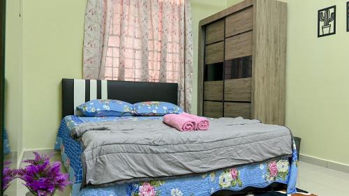 Kuantan Apartment | Mahkota Aman Guest House - 5pax