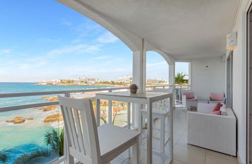 Maho Apartment | Maho Beach House - Grand Ocean Suite - 2 Bedroom