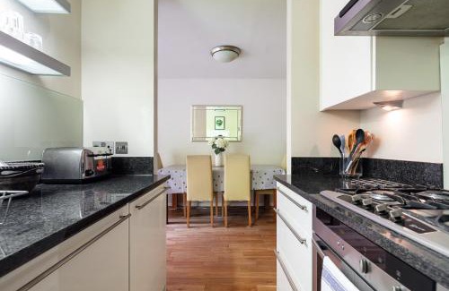 Maida Vale Apartment | Maida Vale, apartment with private terrace