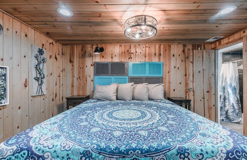 Ruidoso Cabin | Main Squeeze: Where It All Began