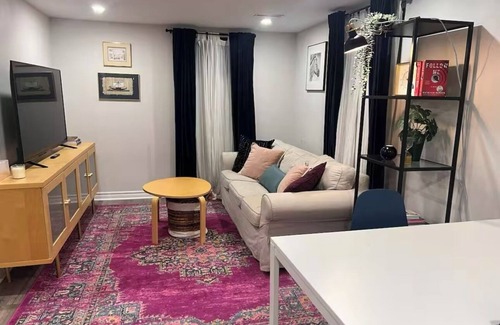 East Galt House | Main st. Studio Apartment in East Galt