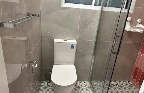 Sunnybank House | Mains Rd studio 带沙发阳光房 M8