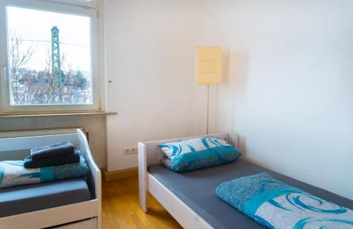 Neustadt Apartment | Mainz zentrale Lage nähe Hauptbahnhof 3 Zimmer Wohnung, Küche, Balkon, Duschbad