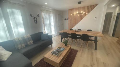 Saint-Pierre-de-l'lle-d'Orleans Ski Chalet | Maison de vacances à l'Ile d'Orleans