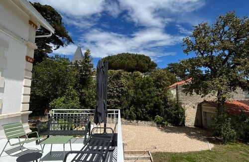 Pontaillac House | Maison 13 Pers, 6 Chambres, 500m Plage de Pontaillac