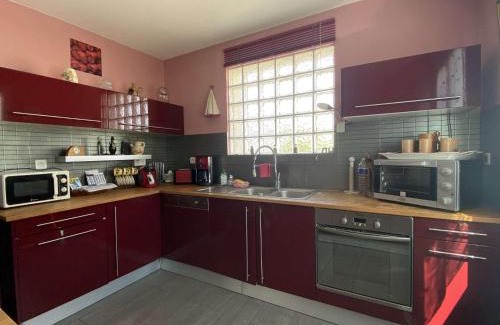 Perros-Guirec Villa | Maison avec jardin et WIFI à PERROS-GUIREC - Réf 336