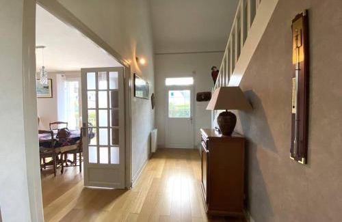 Perros-Guirec Villa | Maison avec jardin et WIFI à PERROS-GUIREC - Réf 336