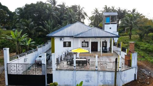 Kribi Apartment | Maison Blanche de Luma (Kribi)