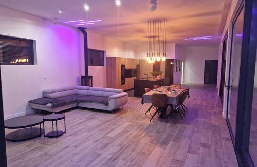 Widensolen House | Maison de 5 Chambres Pour 8 Personnes