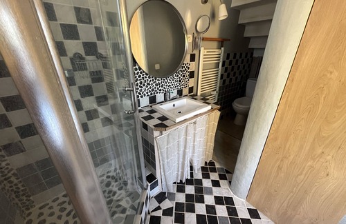 Camelas House | Maison de Campagne Familiale Avec Grande Piscine